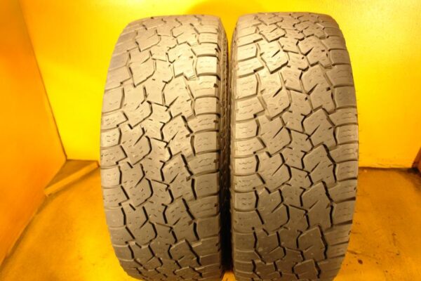 2 used tires LT 315/70/17 WILD TRAC