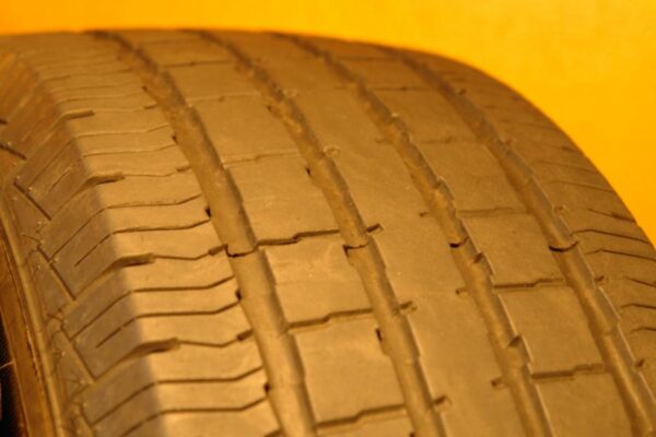 2 used tires LT 265/70/17 UNICORN - Image 4