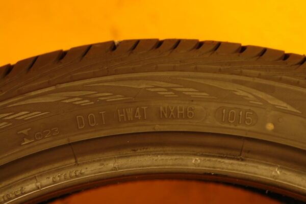 2 used tires 255/35/18 CONTINENTAL - Image 7