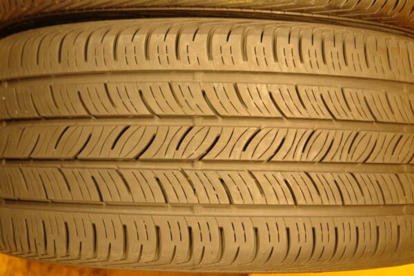 2 used tires 255/35/18 CONTINENTAL - Image 5