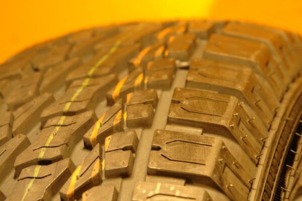 2 new tires 255/70/16 ZEETEX - Image 4