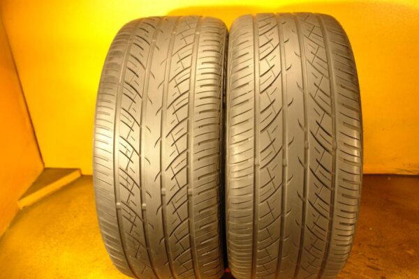 2 used tires 305/40/22 ZEETEX