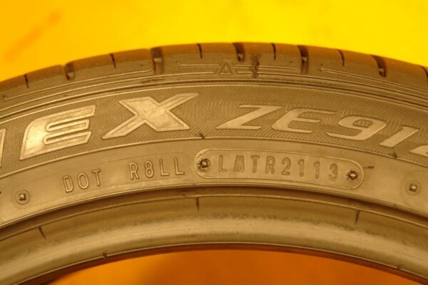 2 used tires 235/40/18 FALKEN - Image 8