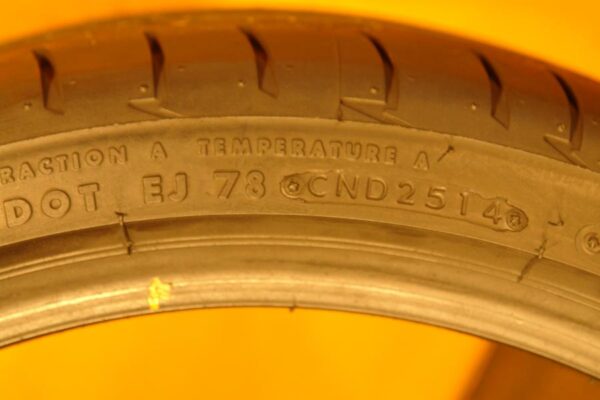 2 used tires 285/30/19 BRIDGESTONE - Image 8