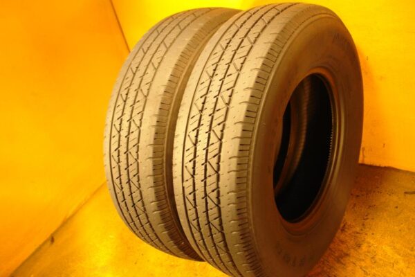 2 used tires ST 225/75/15 AKURET - Image 2