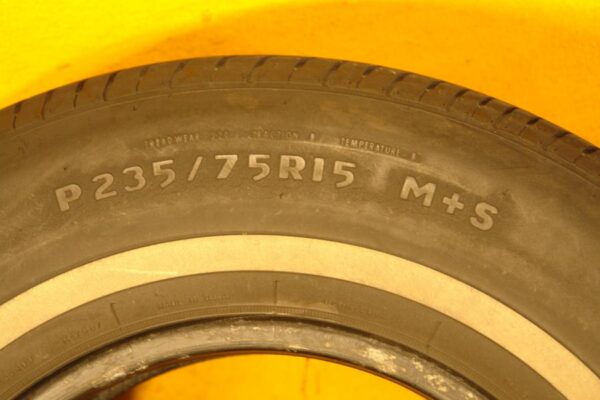 2 used tires 235/75/15 SUPER RIDE - Image 7