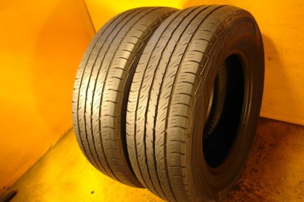 2 used tires 225/70/16 FALKEN - Image 2