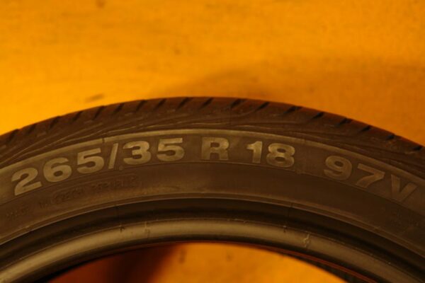 2 used tires 265/35/18 CONTINENTAL - Image 7