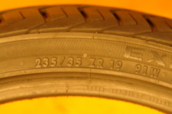 2 used tires 235/35/19 GENERAL - Image 7