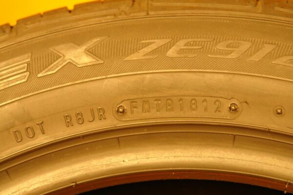 2 used tires 225/50/17 FALKEN - Image 8