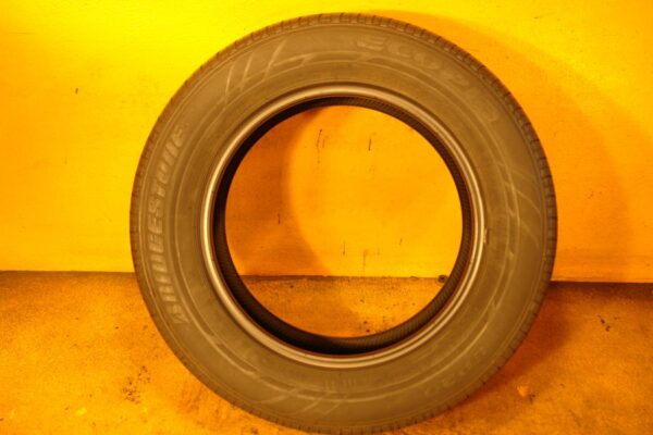 4 used tires 195/65/15 BRIDGESTONE - Image 6