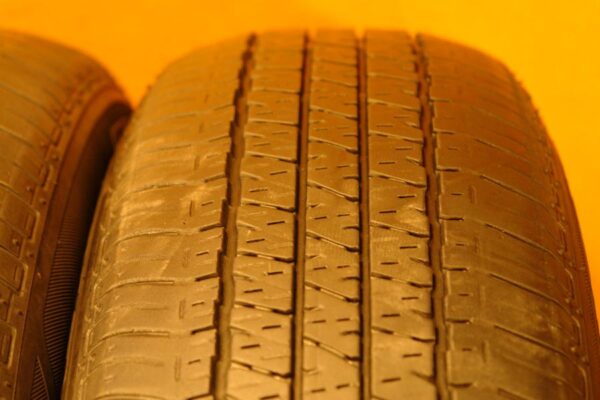 4 used tires 195/65/15 BRIDGESTONE - Image 3