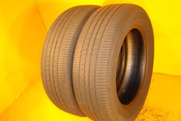 2 used tires 215/65/17 BRIDGESTONE - Image 2