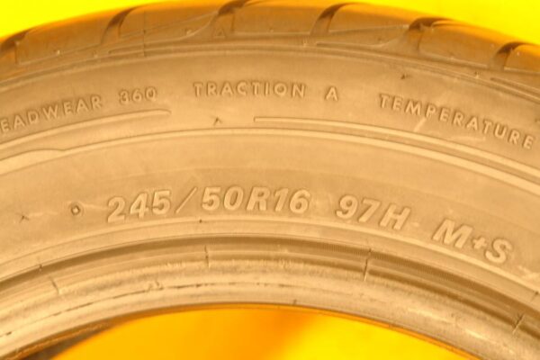 2 used tires 245/50/16 FALKEN - Image 7