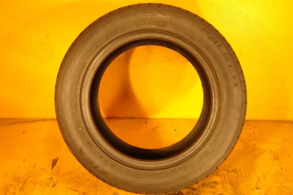 2 used tires 245/50/16 FALKEN - Image 6