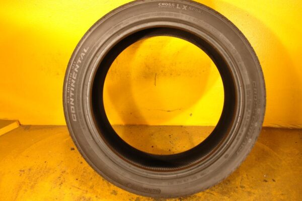 2 used tires 245/45/20 CONTINENTAL - Image 6