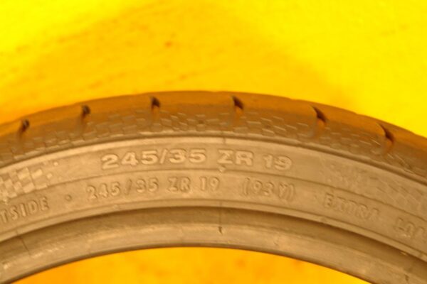 2 used tires 245/35/19 CONTINENTAL - Image 7