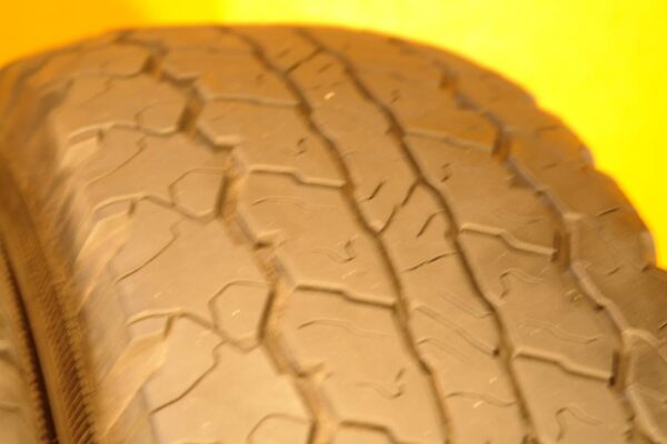 2 used tires LT 245/75/16 CHAPARRAL - Image 5