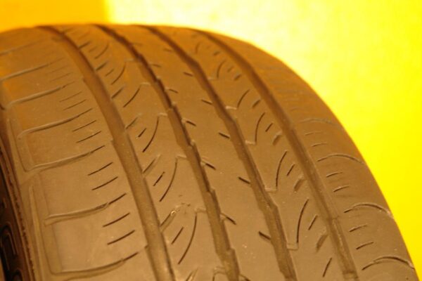 2 used tires 235/60/17 FALKEN - Image 5