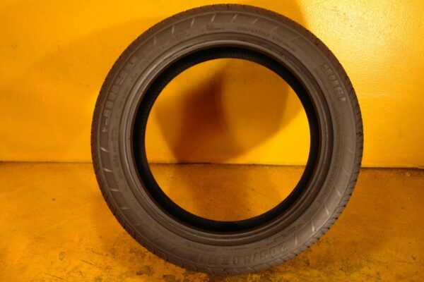 2 used tires 205/50/17 JINYU - Image 6