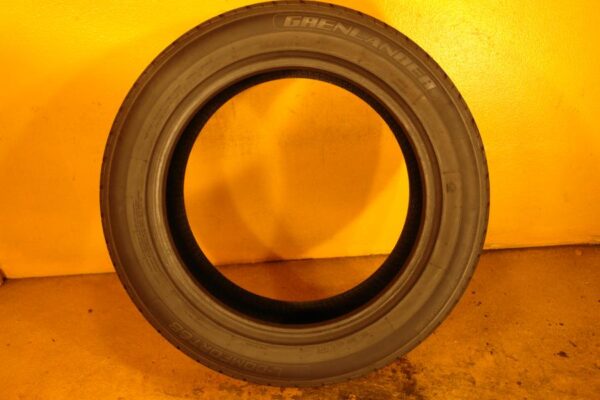 4 used tires 215/55/17 GRENLANDER - Image 6