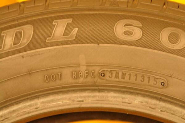 2 used tires 225/60/17 DORAL - Image 8