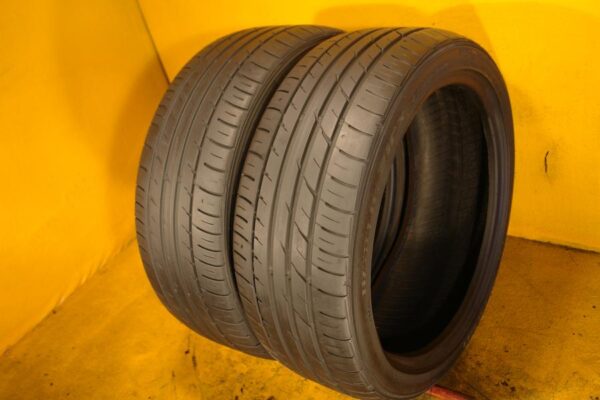 2 used tires 225/40/18 FALKEN - Image 2