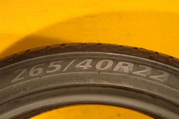 2 used tires 265/40/22 DELINTE - Image 7