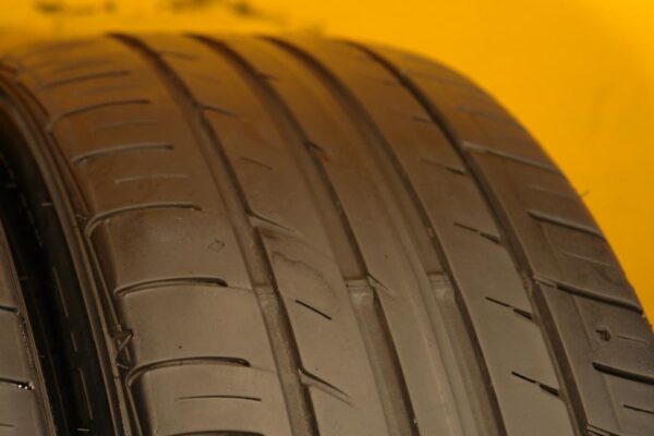 2 used tires 225/40/18 FALKEN - Image 5