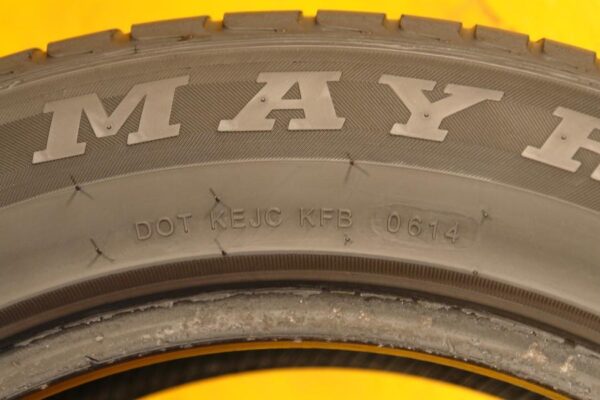 2 used tires 235/55/18 MAYRUN - Image 8