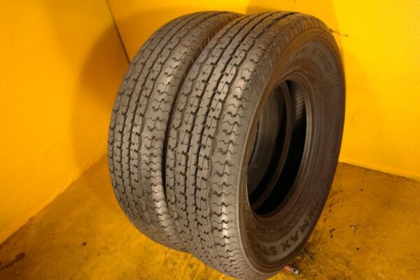 2 like new tires ST 225/75/15 POWER KING - Image 2