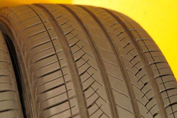 2 used tires 245/45/18 WESTLAKE - Image 5