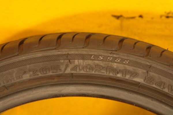 2 used tires 205/40/17 LANDSAIL - Image 7