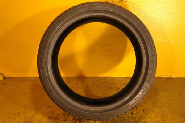 2 used tires 205/40/17 LANDSAIL - Image 6