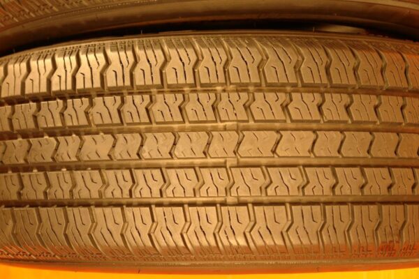 2 used tires 235/70/15 TACOMA - Image 4