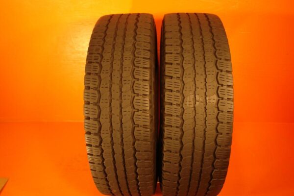 2 used tires LT 235/80/17 GENERAL