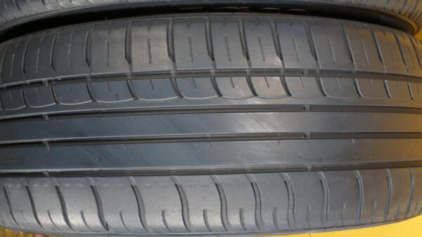 2 used tires 215/50/17 AUTOGRIP - Image 5