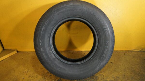 2 used tires ST 225/75/15 POWER KING - Image 6