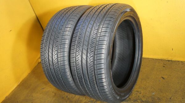 2 used tires 245/45/18 WESTLAKE - Image 2