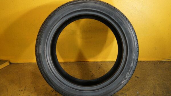 2 used tires 245/45/18 WESTLAKE - Image 6