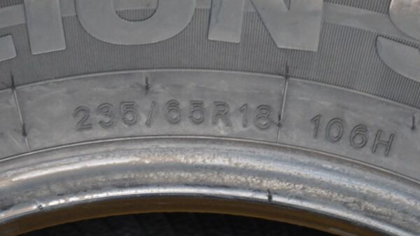 2 used tires 235/65/18 LEAO - Image 7