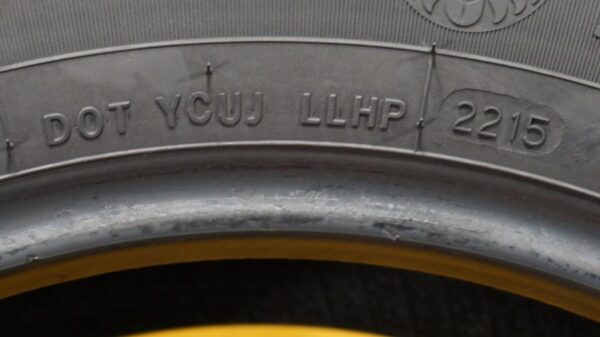 2 used tires 235/65/18 LEAO - Image 8