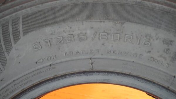 4 used tires ST 235/80/16 POWER KING - Image 7