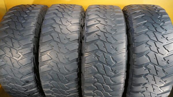 4 used tires LT 275/65/18 KANATI