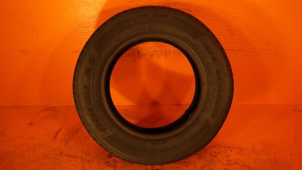 4 used tires 195/65/15 DOUGLAS - Image 6