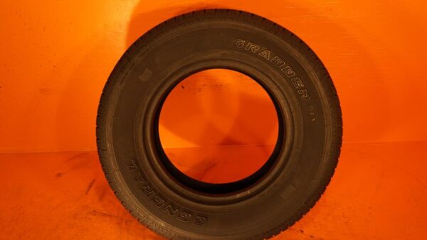 2 used tires 245/70/16 GENERAL - Image 6