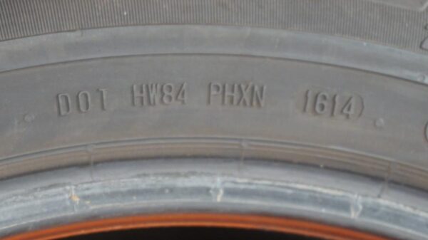 2 used tires 235/50/19 CONTINENTAL - Image 8