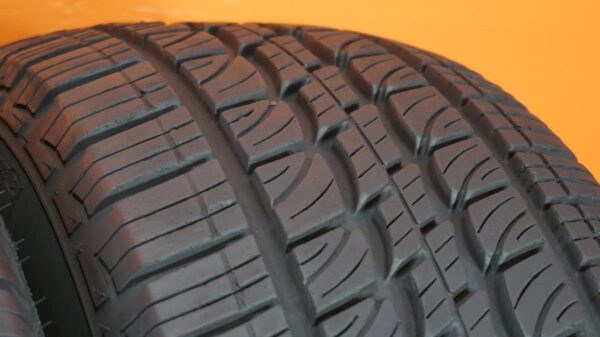 2 used tires 215/70/16 TELSTAR - Image 3