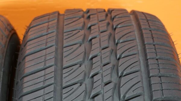 2 used tires 215/70/16 TELSTAR - Image 5