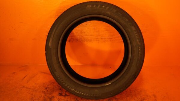 2 used tires 235/55/20 BRIDGESTONE - Image 8